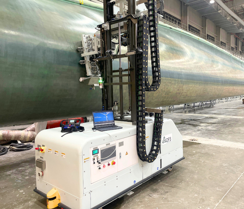 NDT Machine equipment from DFS Composites scanning a wind blade